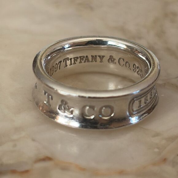 Tiffany & Co. 1837™ Concave 925 Sterling Silver Ring - Picture 2 of 11